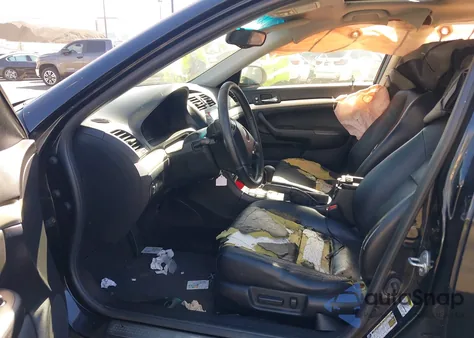 2005 Acura Tsx from USA, damaged, VIN JH4CL96805C013776